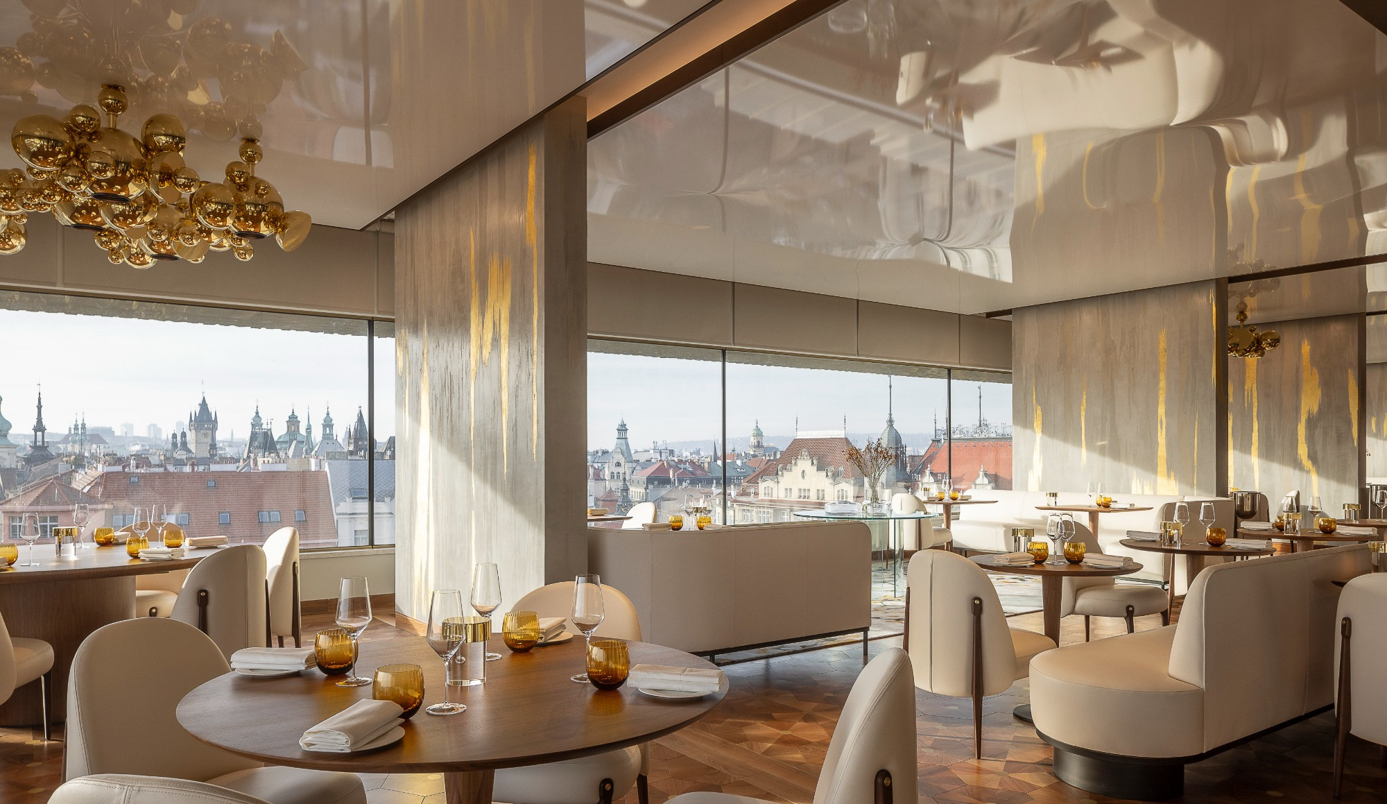 Dinner of the Year by Gault&amp;Millau: three top Chefs will conjure up an unforgettable experience in Golden Prague