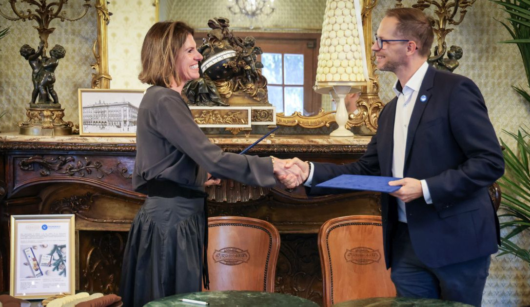 Az ország ikonikus cukrászdájában most is úgy jótékonykodhatunk, hogy minden perce öröm