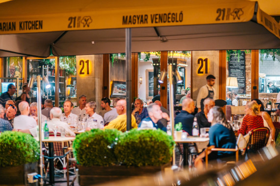 21 Magyar Vendéglő