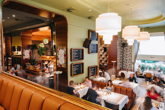 Menza Étterem és Kávézó