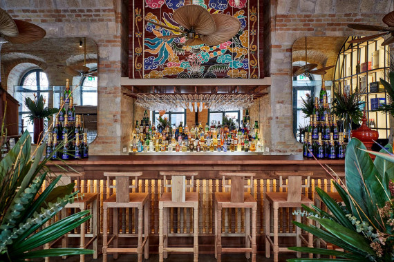 OPIUM Restaurant & Bar